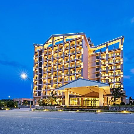 Naruwan Galaxy Hotel T'ai-tung Eksteriør billede